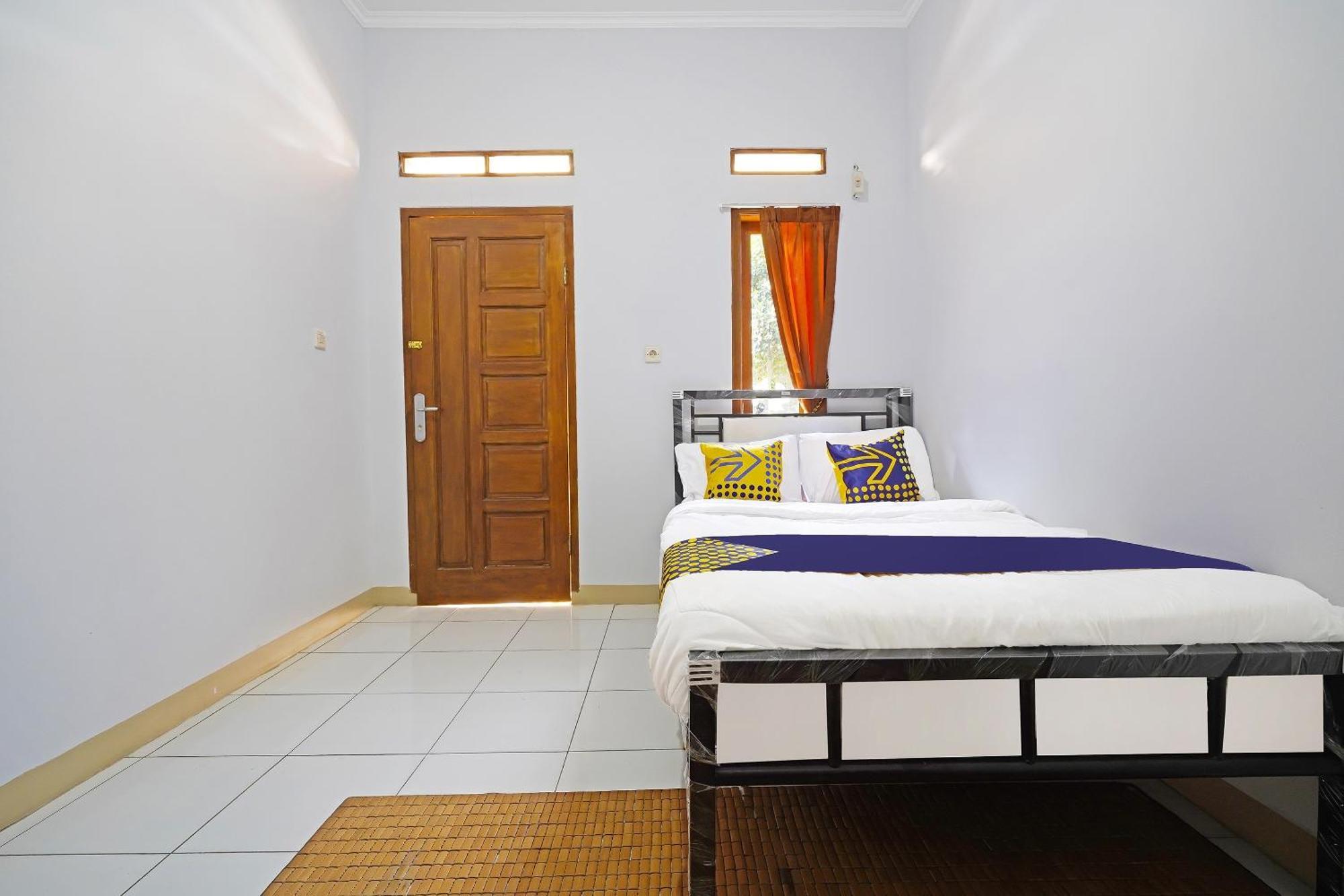 SPOT ON 91469 Pondok Pelita Lembang Bagian luar foto